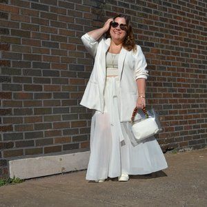 The Curve ivory sheer swimsuit cover up skirt size 1X 1XP NWOT